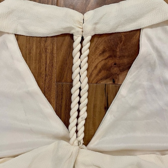 Dainty Hooligan Women Tide Rope Ivory Romper Open Back Halter Size Medium New - Picture 10 of 16